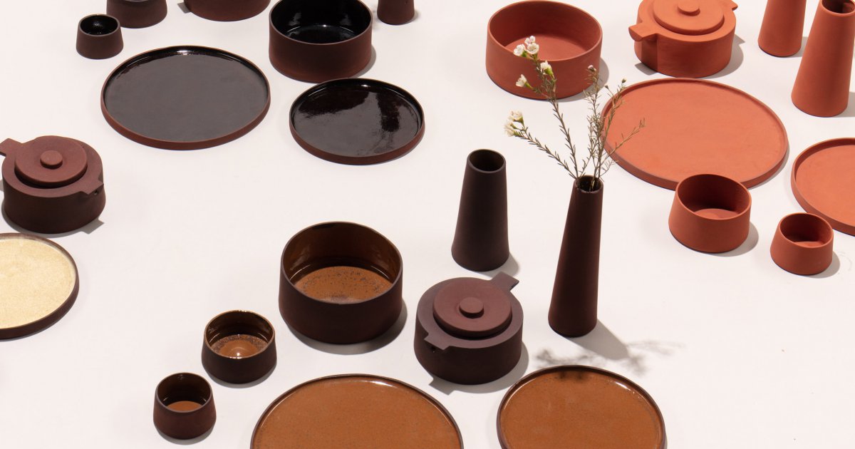 RECYCLING Ceramic tableware made from toxic industrial waste.