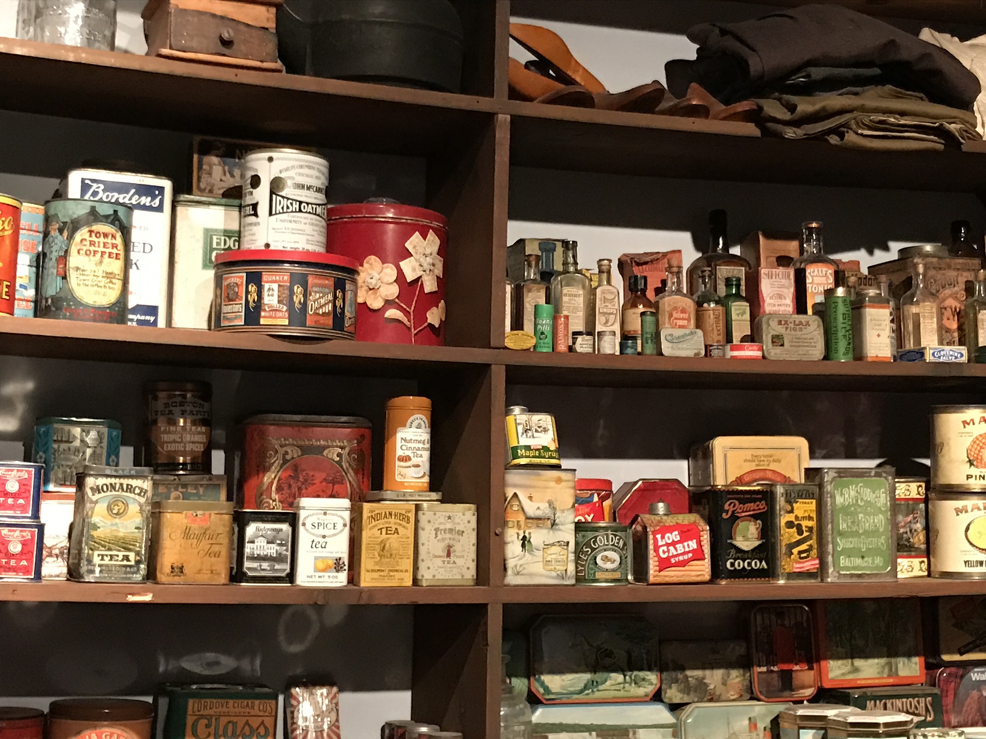 store-2209526_1920